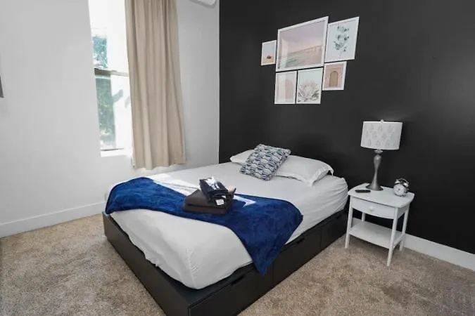 Apartamento Spacious 3br Retreat Near Mccormick Place *
